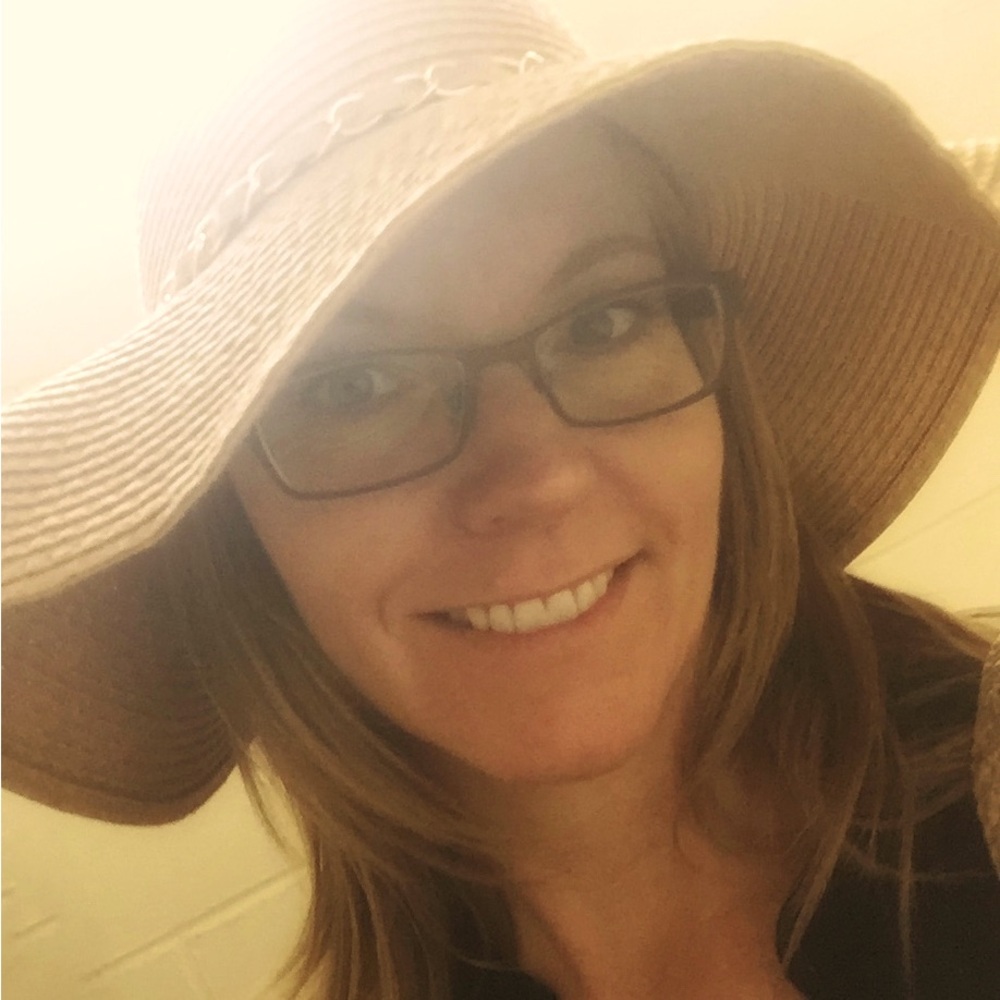 Meet your Posher, Sandra
